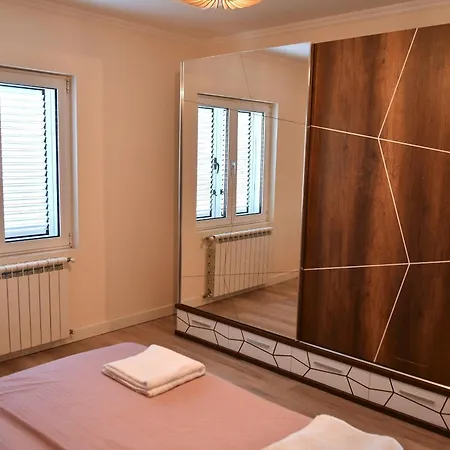 The White * Тирана