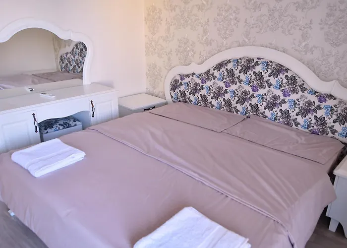 The White * Тирана